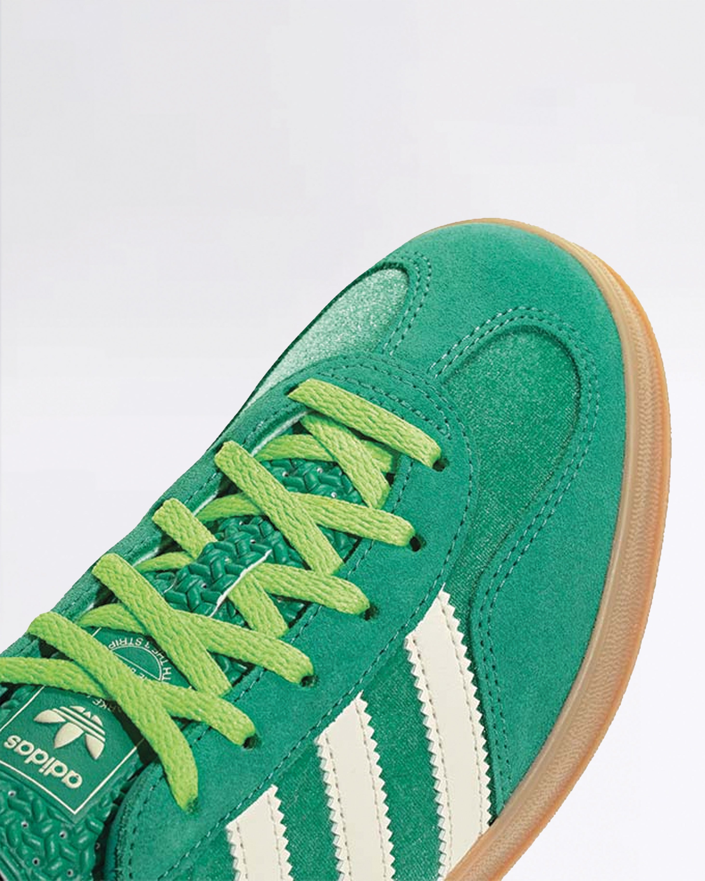 GAZELLE INDOOR W SOLAR GREEN