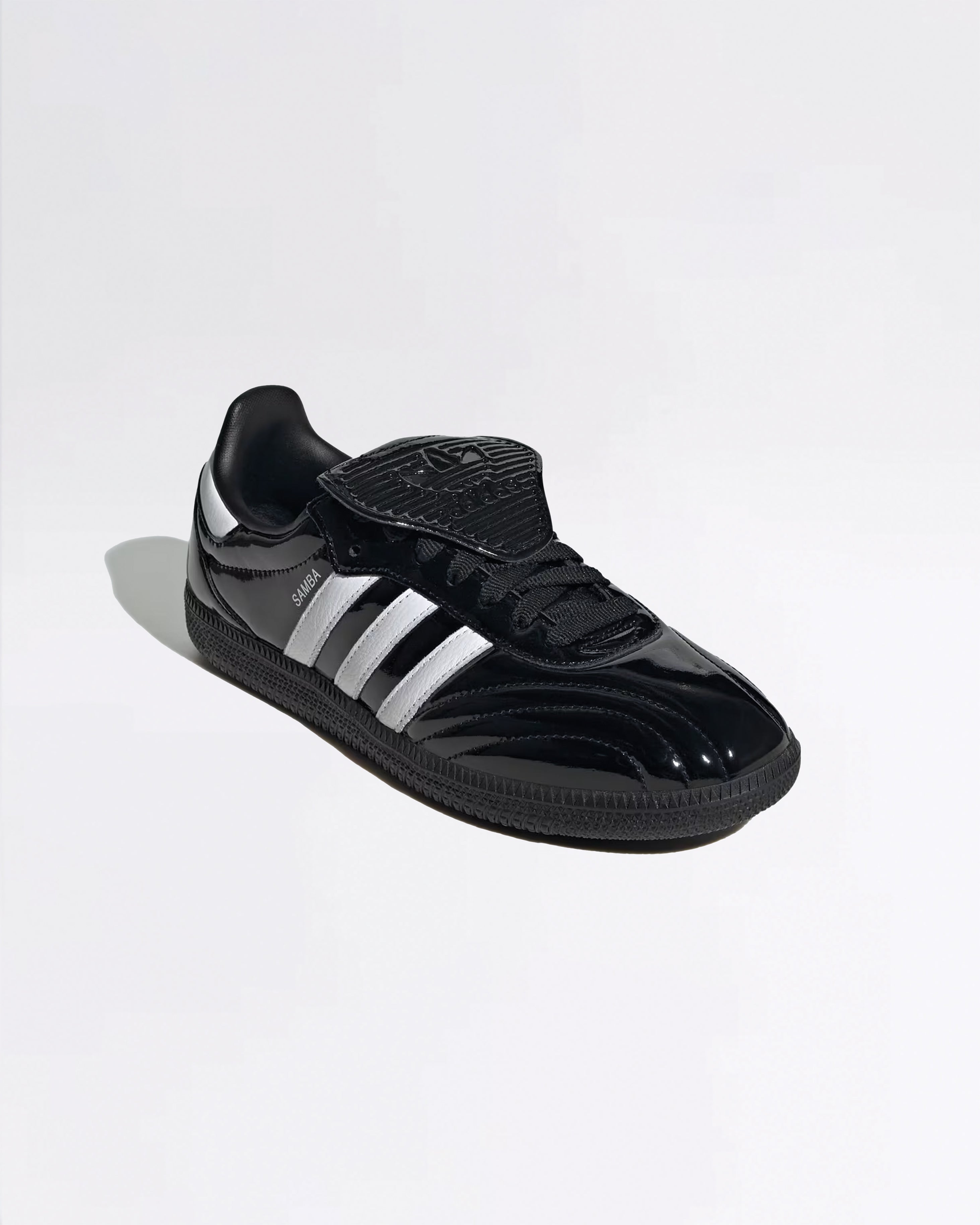 SAMBA LT W CORE BLACK/CLOUD WHITE